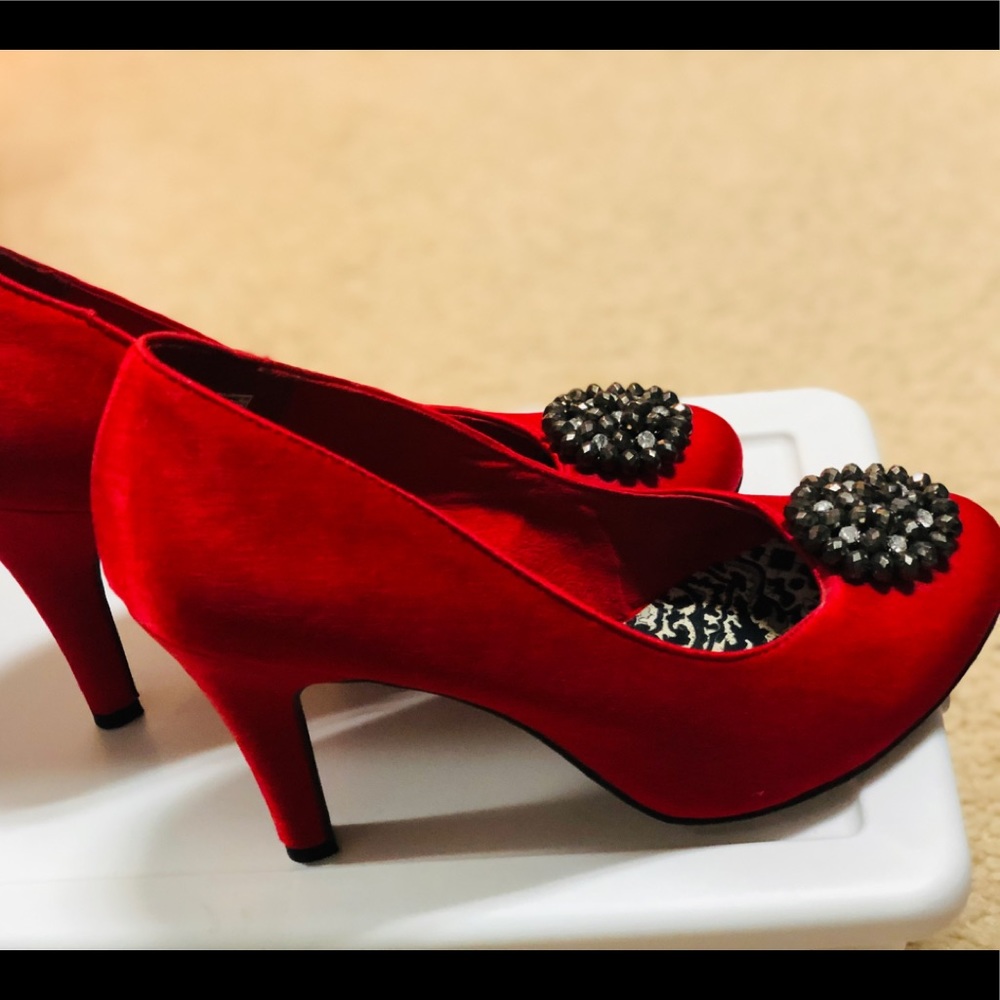 Red heel shoes with a little bling